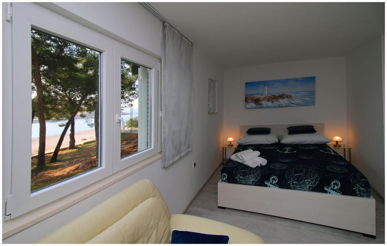 Apartments Eva Primošten Esterno foto